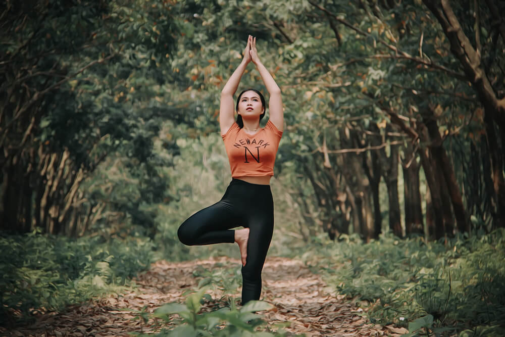 Yoga for balancing the doshas - Ekhart Yoga
